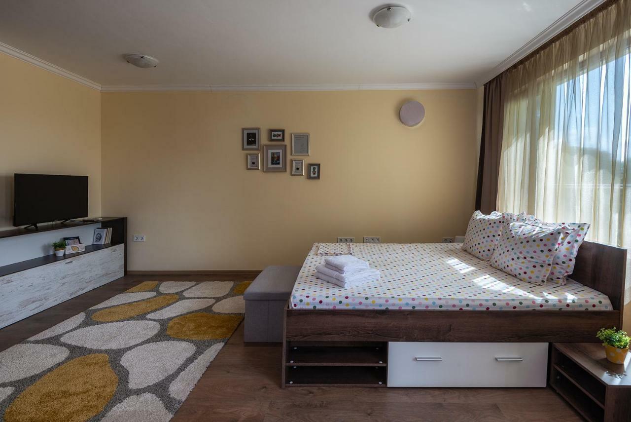 Riverside Apartments Plovdiv With Free Parking Bagian luar foto